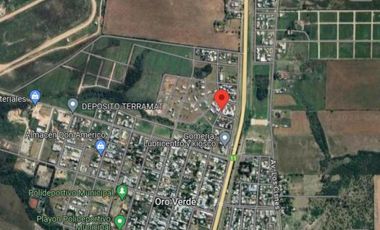 Casa en venta - 3 Dormitorios 1 Baño - 300Mts2 - Oro Verde, Entre Ríos