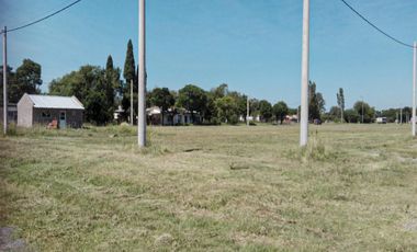 Terreno de 255m² en Villa Mugueta con entorno consolidado
