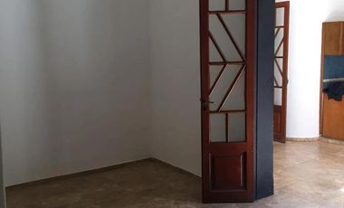 Casa en venta - 6 Dormitorios 3 Baños - Cochera - 278Mts2 - General Pueyrredón, Córdoba