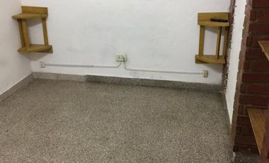 Casa en venta - 6 Dormitorios 3 Baños - Cochera - 278Mts2 - General Pueyrredón, Córdoba