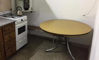 Casa en venta - 6 Dormitorios 3 Baños - Cochera - 278Mts2 - General Pueyrredón, Córdoba