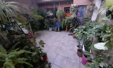 Casa en venta - 6 Dormitorios 3 Baños - Cochera - 278Mts2 - General Pueyrredón, Córdoba