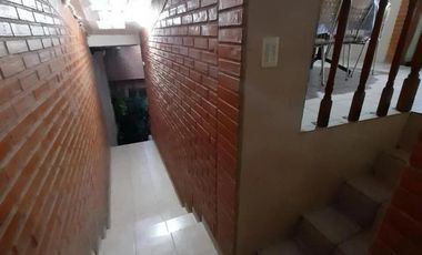 Casa en venta - 6 Dormitorios 3 Baños - Cochera - 278Mts2 - General Pueyrredón, Córdoba