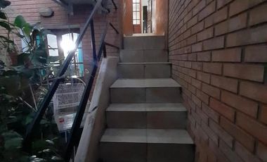 Casa en venta - 6 Dormitorios 3 Baños - Cochera - 278Mts2 - General Pueyrredón, Córdoba