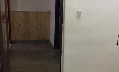 Casa en venta - 6 Dormitorios 3 Baños - Cochera - 278Mts2 - General Pueyrredón, Córdoba