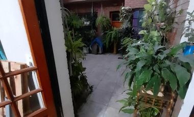 Casa en venta - 6 Dormitorios 3 Baños - Cochera - 278Mts2 - General Pueyrredón, Córdoba