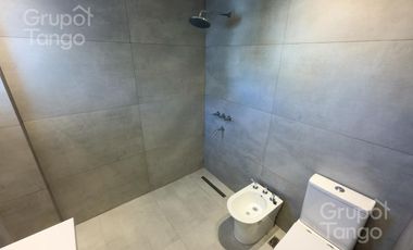 Venta Departamento Piso Belgrano Tres Ambientes Balcón Aterrazado Frente Cochera APTO CREDITO