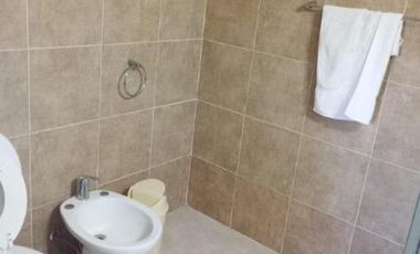 Casa en venta - 4 Dormitorios 2 Baños - City Bell