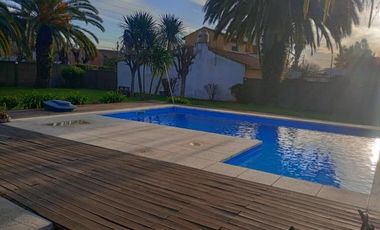 Casa en venta - 4 Dormitorios 2 Baños - City Bell