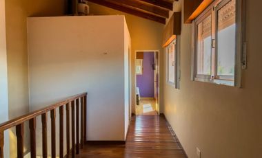 Casa en venta - 4 Dormitorios 2 Baños - City Bell