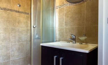 Casa en venta - 4 Dormitorios 2 Baños - City Bell