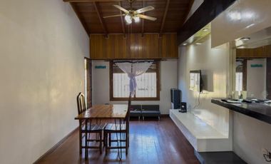 Casa en venta - 4 Dormitorios 2 Baños - City Bell