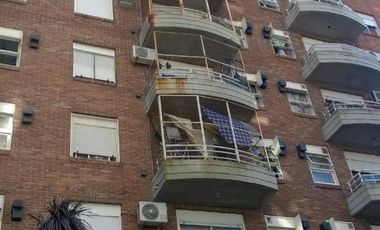 Departamento en venta - 2 Dormitorios 1 Baño - 53Mts2 - Avellaneda