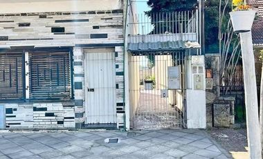 PH en venta - 2 Dormitorios 1 Baño - Turdera