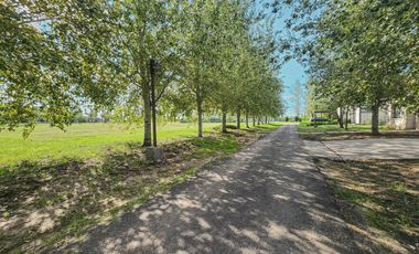 Terreno escriturado en Haras de Funes