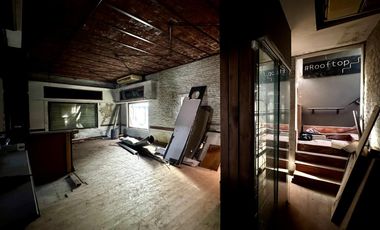 Local Comercial en Alquiler – Castelar Centro, Santa Rosa