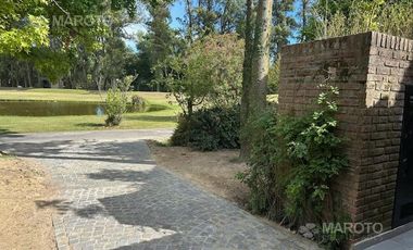 CASA EN ALQUILER ANUAL EN LOS HORNEROS C.C.-MAROTO PROPIEDADES