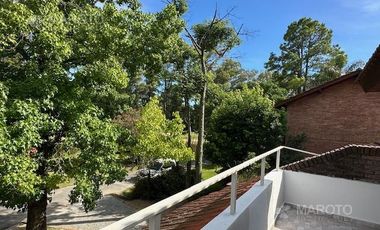 CASA EN ALQUILER ANUAL EN LOS HORNEROS C.C.-MAROTO PROPIEDADES