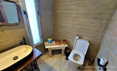 Casa en venta de Cuatro Dormitorios con Piscina en Pueblos del Plata - Magallanes