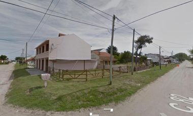 Casa en venta - 3 Dormitorios 1 Baño - Cochera - 293Mts2 - Mar del Tuyú