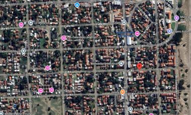 Casa en venta - 3 Dormitorios 1 Baño - Cochera - 293Mts2 - Mar del Tuyú