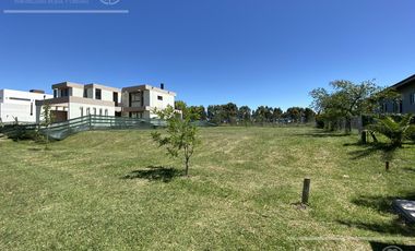 Lote interno en venta de 700 m2, ubicado en Villalobos. Financiado!