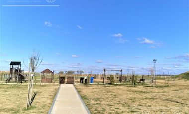 Lote interno en venta de 700 m2, ubicado en Villalobos. Financiado!