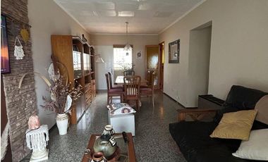Departamento en venta - 3 Dormitorios 1 Baño - Necochea