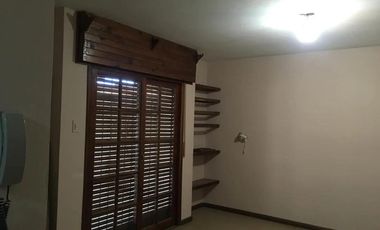 Casa en venta - 3 Dormitorios 2 Baños - 250Mts2 - Colinas de Vélez Sarsfield, Córdoba