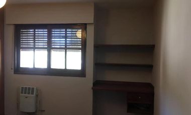 Casa en venta - 3 Dormitorios 2 Baños - 250Mts2 - Colinas de Vélez Sarsfield, Córdoba