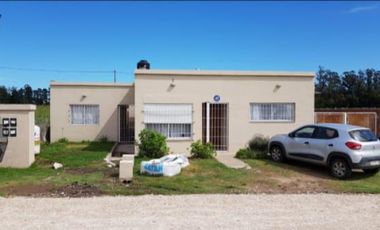 Casa y departamentos en venta - 6 Dormitorios 6 Baños - Cochera - 375Mts2 - Batan