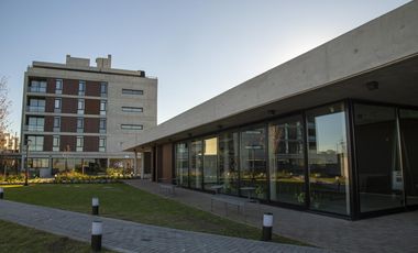 Venta departamento de 3 dormitorios en Condominios Botania Seguridad y Amenities