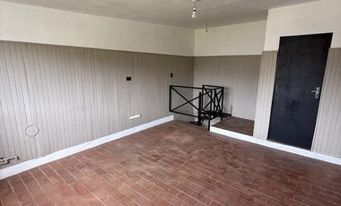 Barrio Jardín - LOCAL COMERCIAL