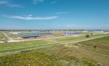 Galpones industriales en Ciudad Industria, Funes