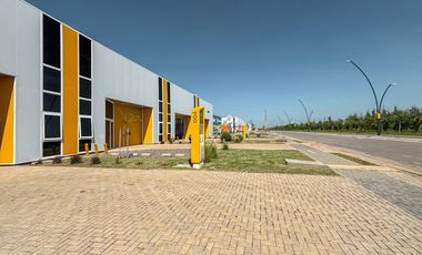 Galpones industriales en Ciudad Industria, Funes