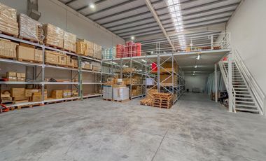 Galpones industriales en Ciudad Industria, Funes