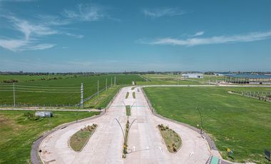 Galpones industriales en Ciudad Industria, Funes