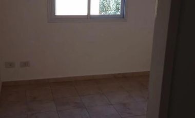 Dúplex en venta - 3 Dormitorios 2 Baños - Ezpeleta