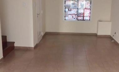 Dúplex en venta - 3 Dormitorios 2 Baños - Ezpeleta