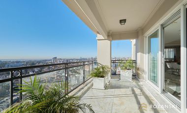 Chateau Av. Libertador. Vista al Rio y Ciudad. 4 ambientes 220mts.