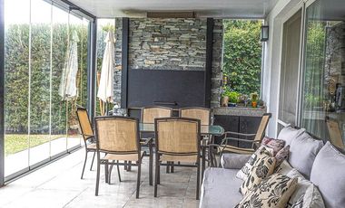 Casa en  alquiler temporario amoblada