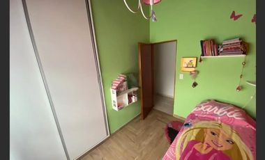 Casa en venta - 4 Dormitorios 2 Baños - Cocheras - 372Mts2 - Campana