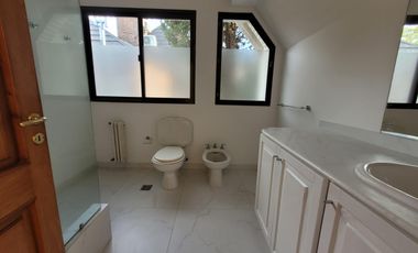 Excelente Casa en alquiler en el barrio Privado San Isidro Chico