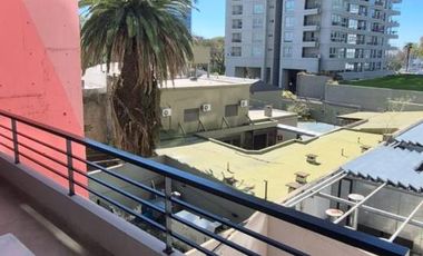 Departamento en venta - 2 Dormitorios 2 Baños - Olivos