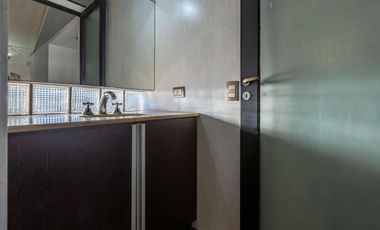 VENTA - Casa de 4 dormitorios con pileta. Baigorria.