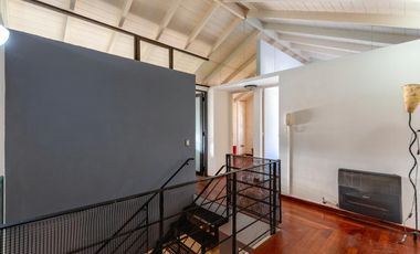 VENTA - Casa de 4 dormitorios con pileta. Baigorria.