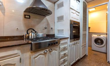 VENTA - Casa de 4 dormitorios con pileta. Baigorria.