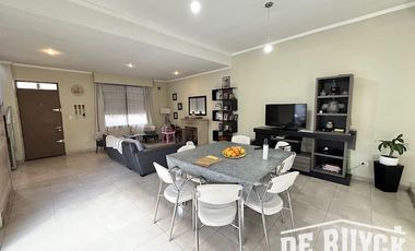 Casa moderna de 4 ambientes