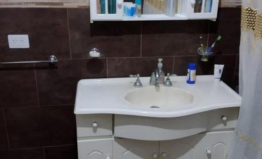 Casa en venta - 2 Dormitorios 1 Baño - Del Viso