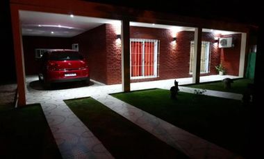 Casa en venta - 2 Dormitorios 1 Baño - Del Viso